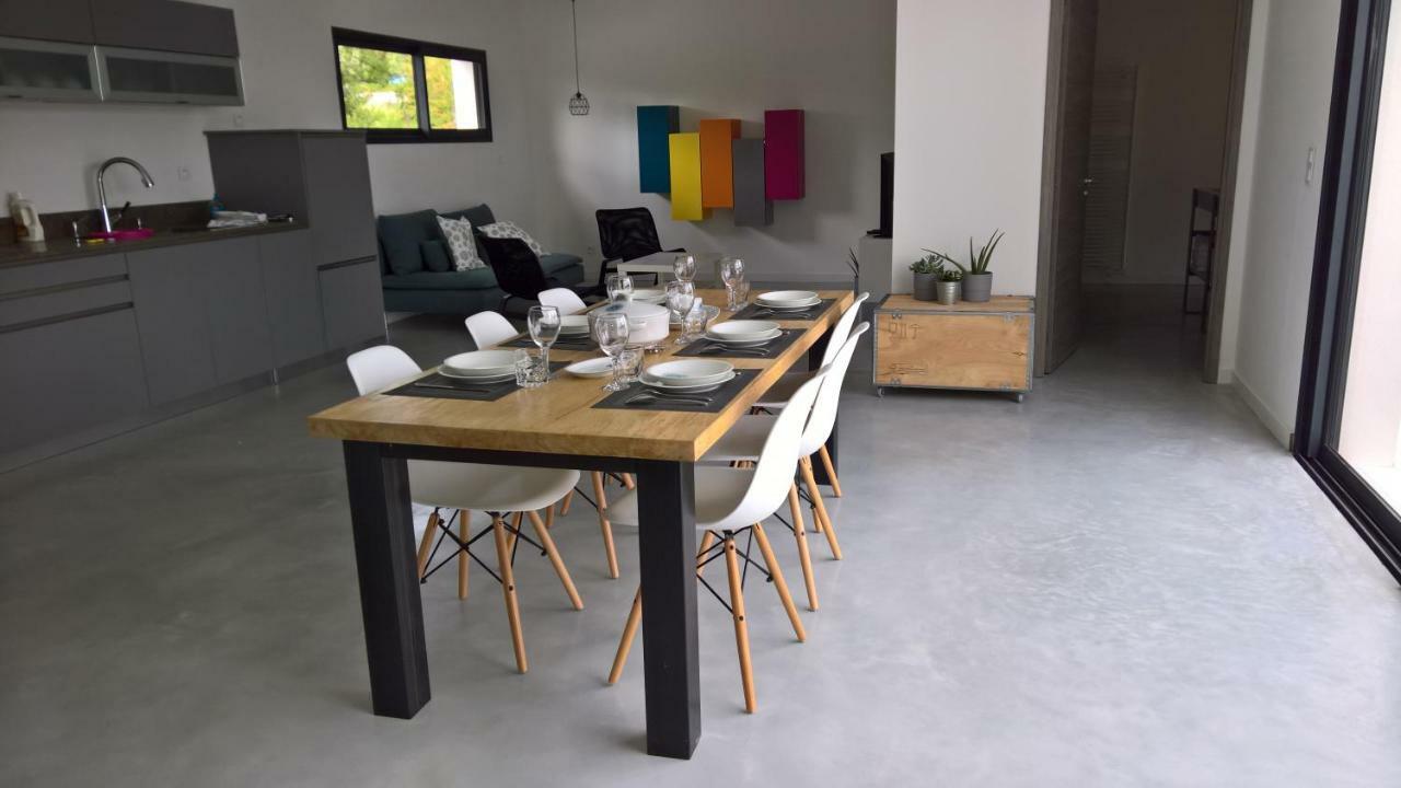Villa Piscine Sud France Verzeille Zewnętrze zdjęcie